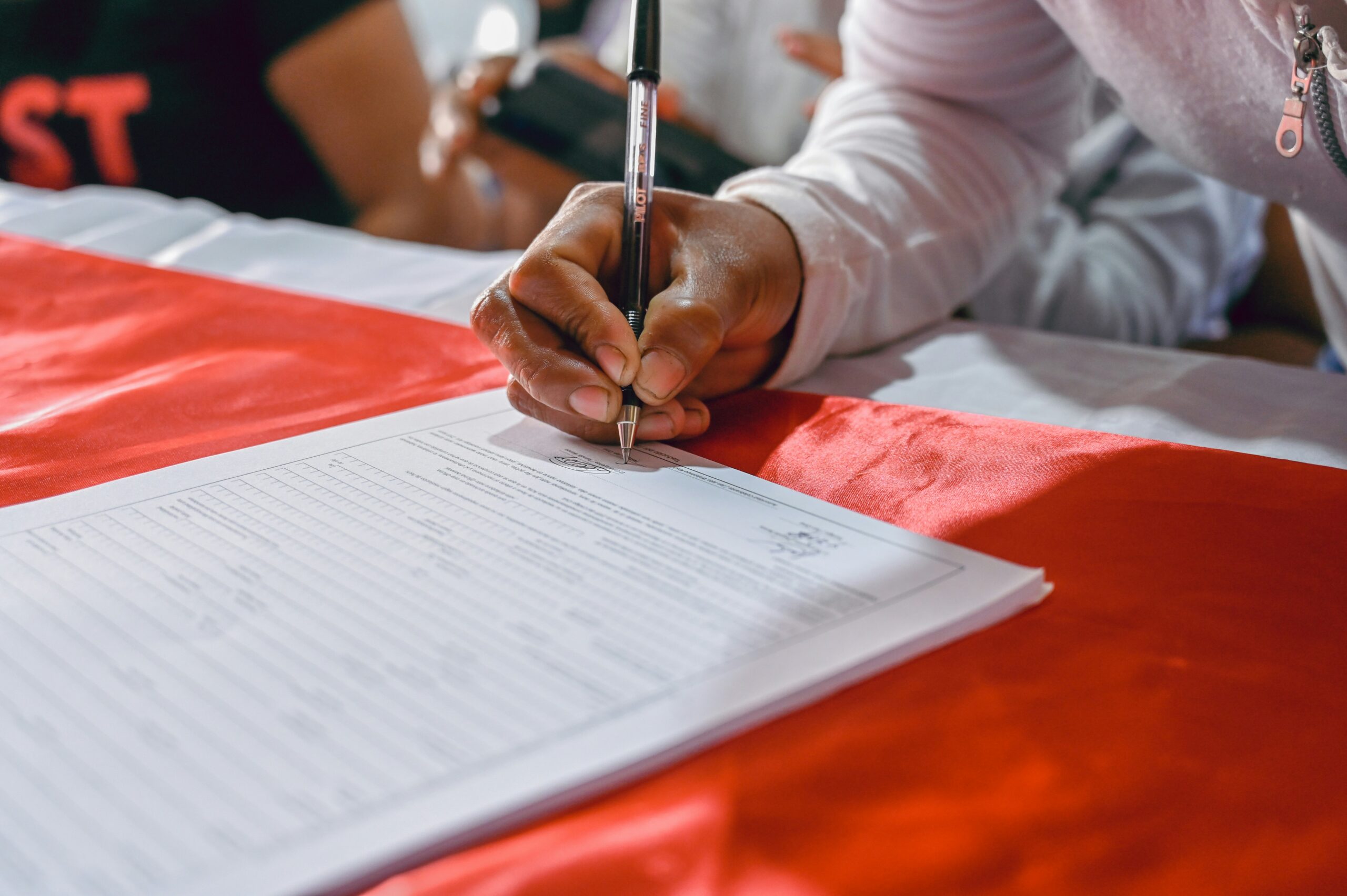 jusqu'à la signature